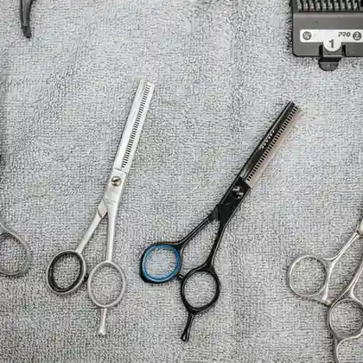 헤어 매장 참고 사진 · 일동면