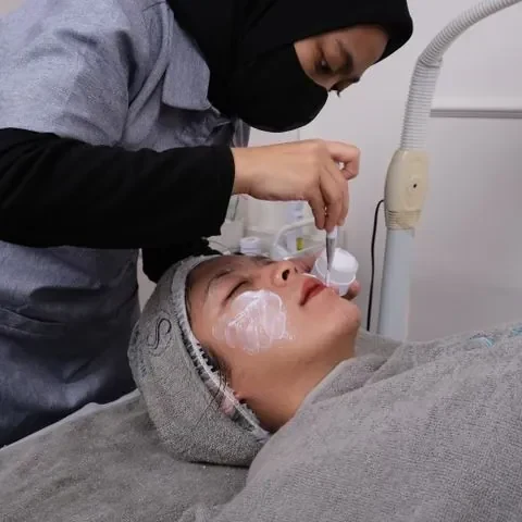 피부관리 매장 참고 사진 · 중동