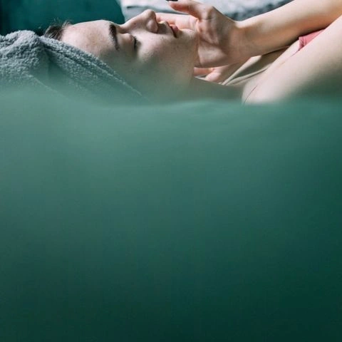피부관리 매장 참고 사진 · 신사동